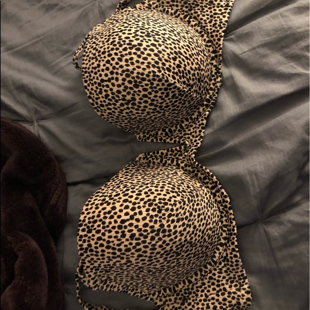 Women’s Bathung Suit Top